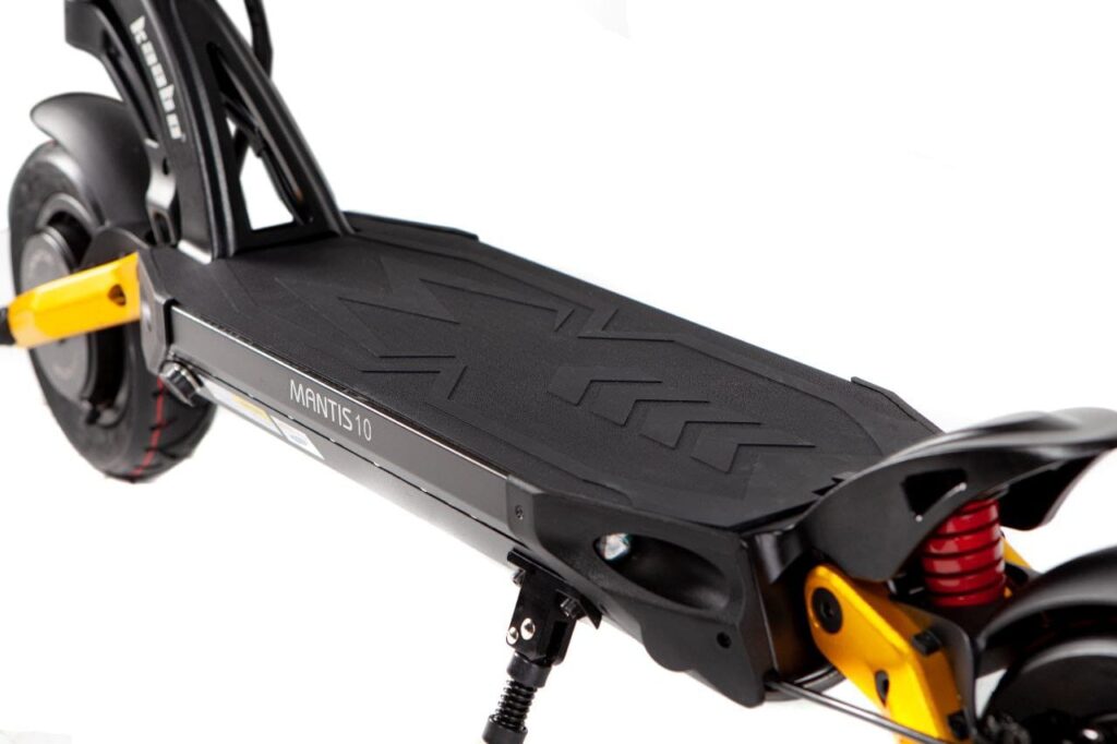 6c1feb0f c571 474d a669 bb6926a8ce33