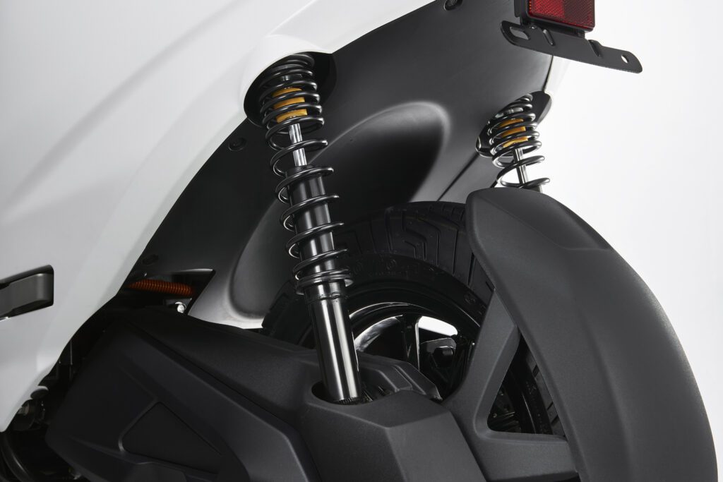 ionex s7 abs detalle blanco 4