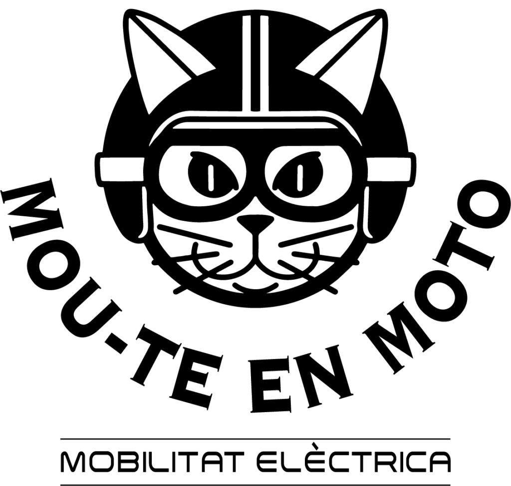 mou te en moto blanc sin fondo 1.png