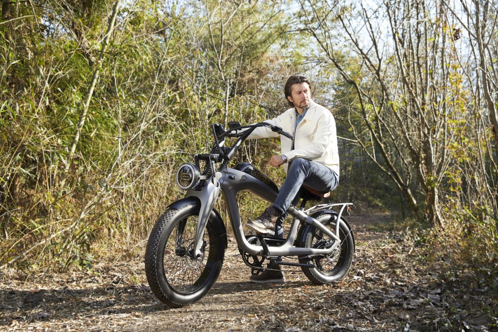 sunra miku retrolax 2