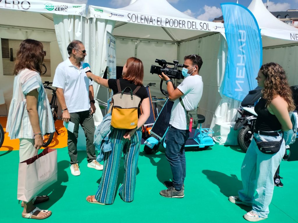 2ae0293f a69a 4d3b 8229 d47ca6a59ee8