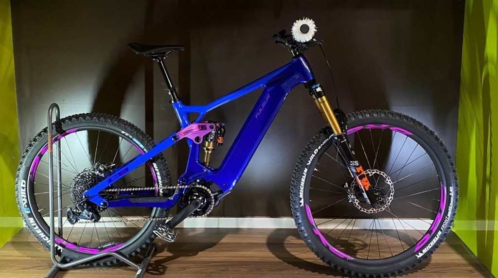 fulgur mula 880 tienda