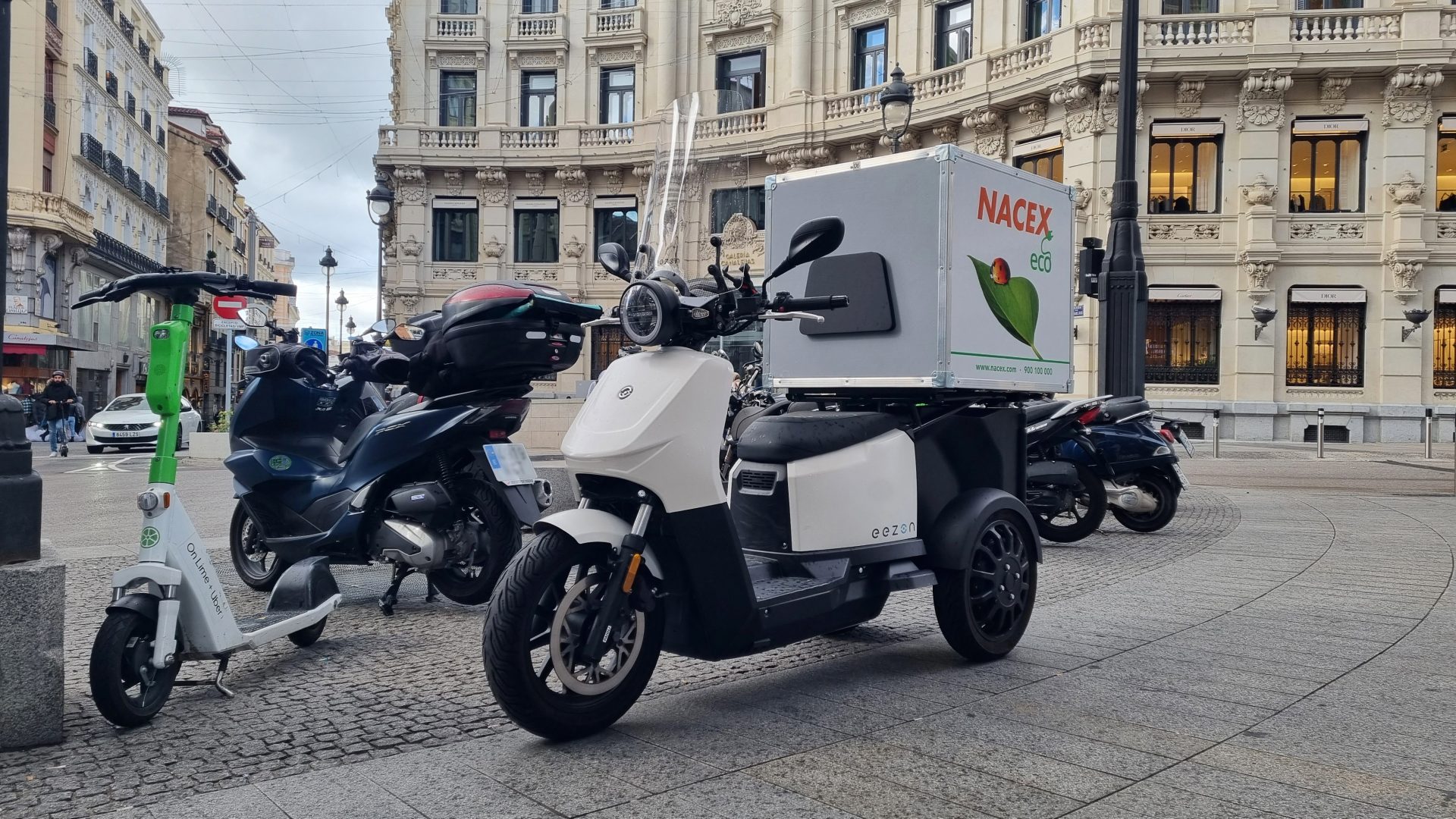 motocicleta eléctrica