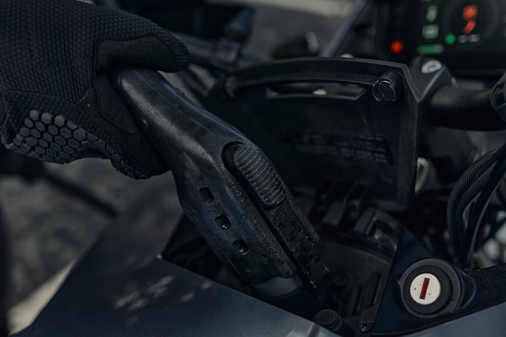 my24 dsr action 3i1500 web (1)